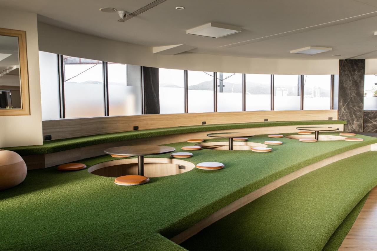 טאיפיי Hub Hotel - Songshan Airport Branch מראה חיצוני תמונה