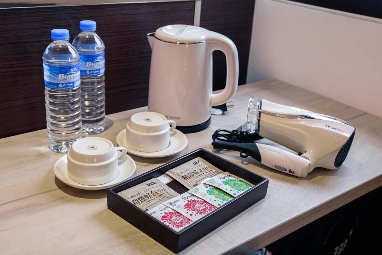 טאיפיי Hub Hotel - Songshan Airport Branch מראה חיצוני תמונה